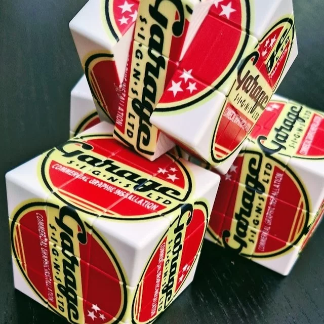 Garage Signs are here to solve your graphic installation puzzles...
give us a like to be in with a chance of getting hold of one of these exclusive limited edition rubiks cubes...
#vinylygraphics #decals #truckwraps #vinyl #freelancers #signage #coollogo #coollogos #branding #pos #artinstallation #vinyldecals #carwraps #refrigeratedtruck