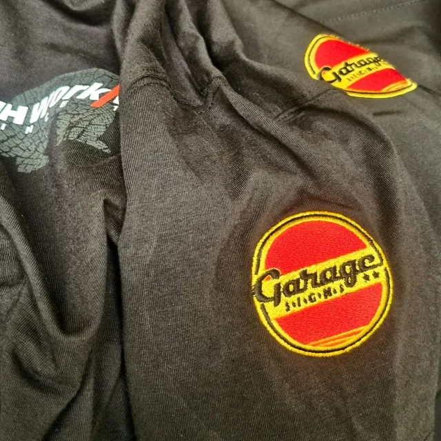 Loving the embroidered logos from @smartimageworkwear 
We'll be modeling our new @hellyhansen workwear soon..watch this space
#workwear #signwriting #vinyldecals #truckwrap #vanwraps