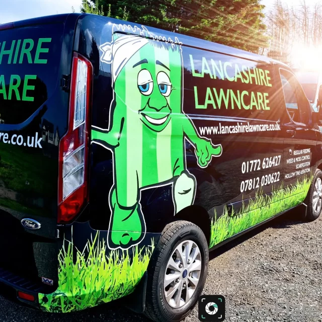 another great looking van for one of our oldest customers 
#lancashirelawncare 
#signwriters 
#vinyldecals 
#vanwrap
#truckwrap 
#transit 
#penwortham 
#preston 
#Lancashire
#lawncare
#lawntreatments